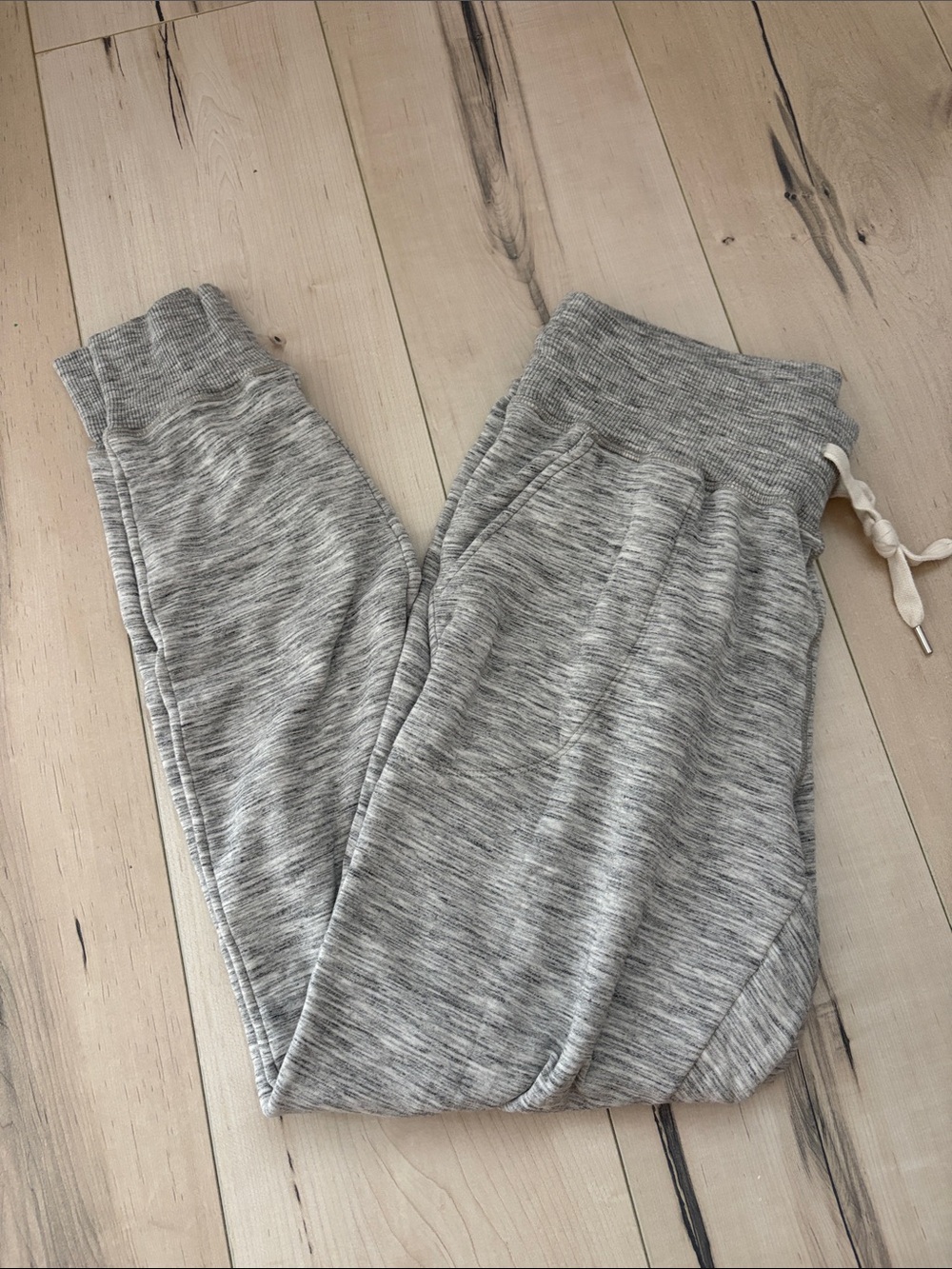 ZELLA Women’s Grey Heather Jogger Sweatpants